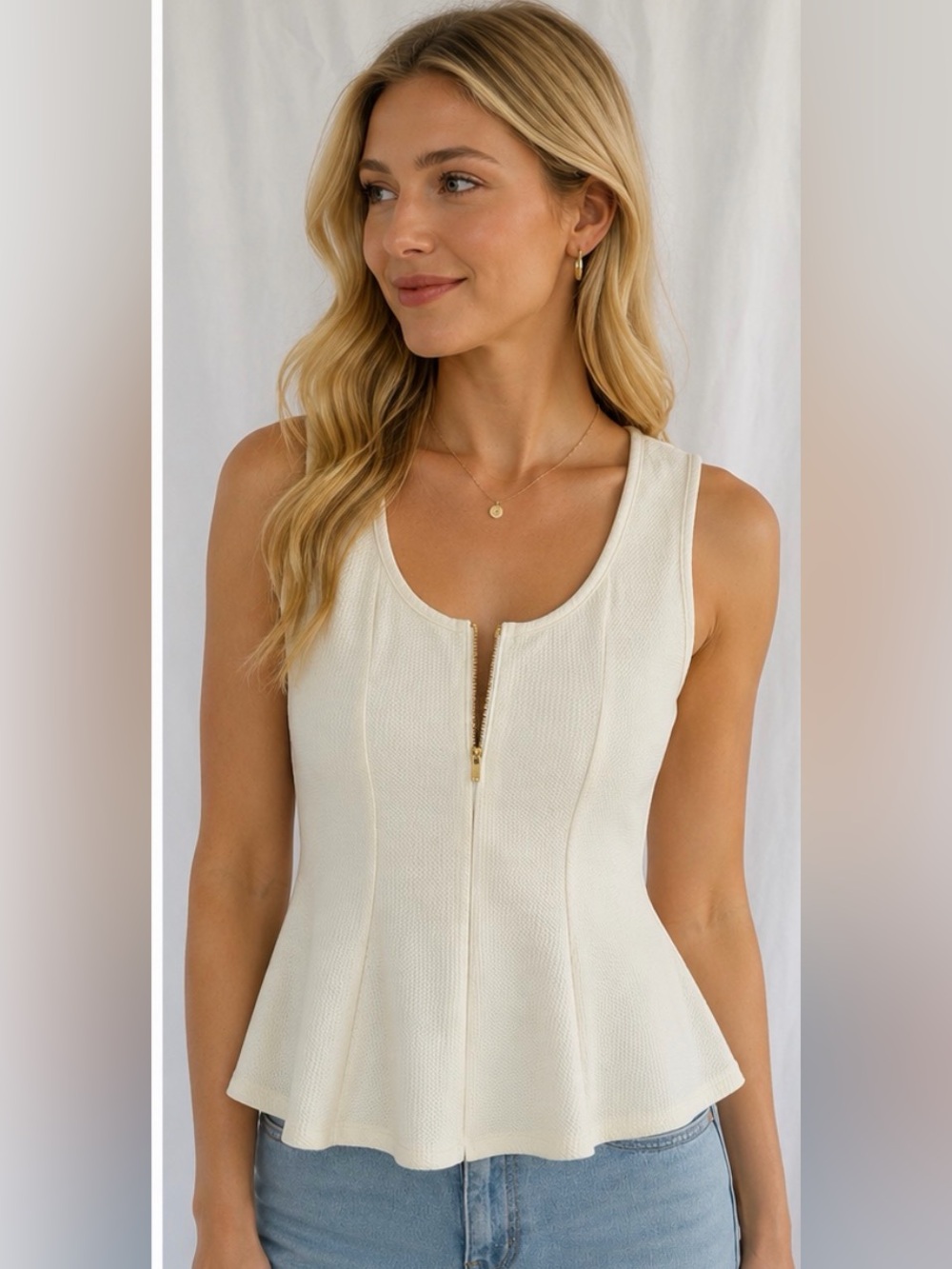 BCX white Sleeveless Zip-Front Flared Tank